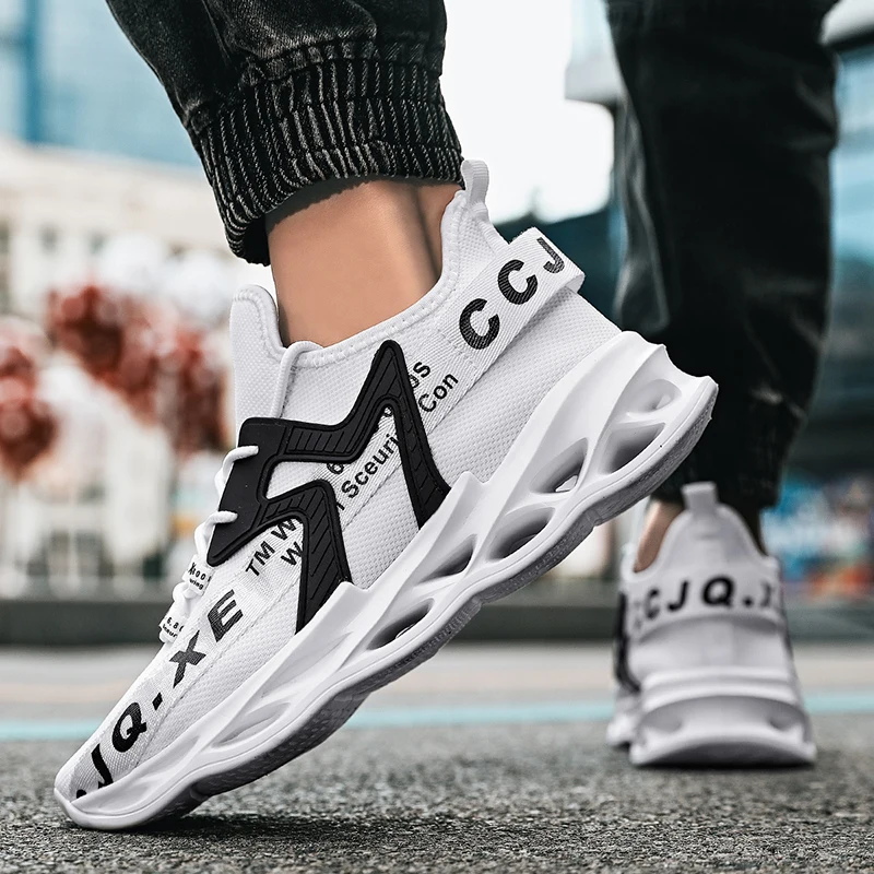 JIEMIAO New Men Running Shoes Mesh Breathable Male Sneakers Light Sports Shoes Comfortable Athletic Training Footwear Plus Size