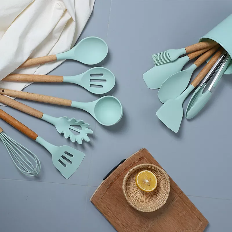 

2022New Silicone Kitchen Utensils Sets Kitchenware Cookware None-stick Spoon Shovel Oil Brush for Kitchen Tools Gadgets and Acce
