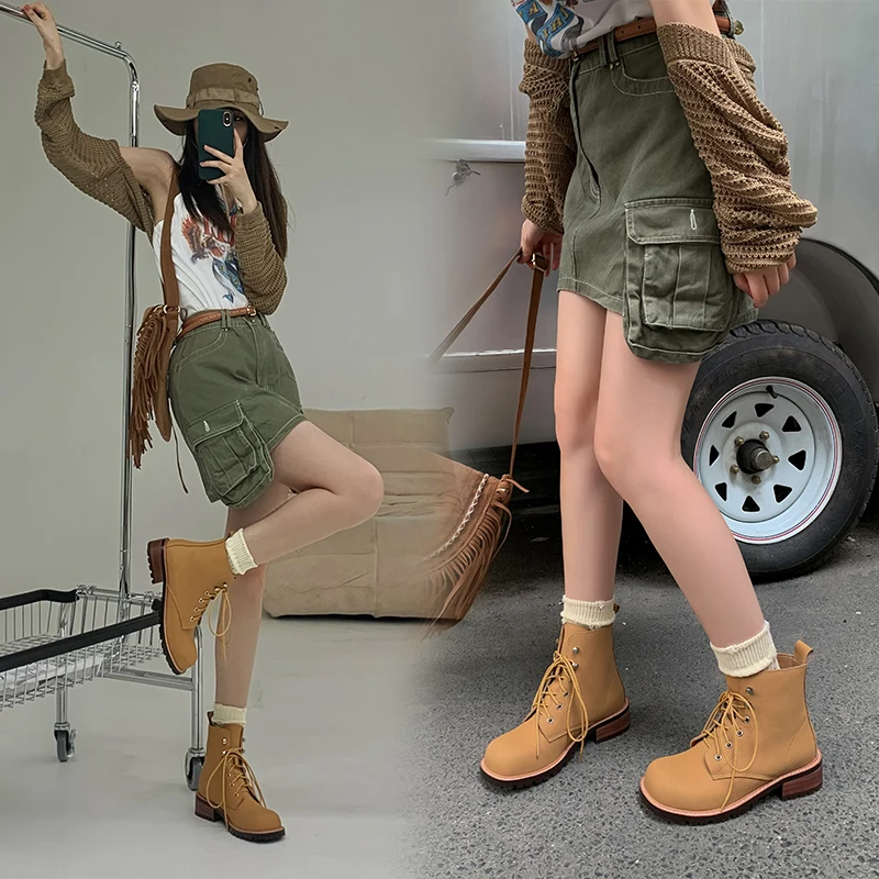 

Женские ботинки из спилка, с круглым носком, на массивном каблуке