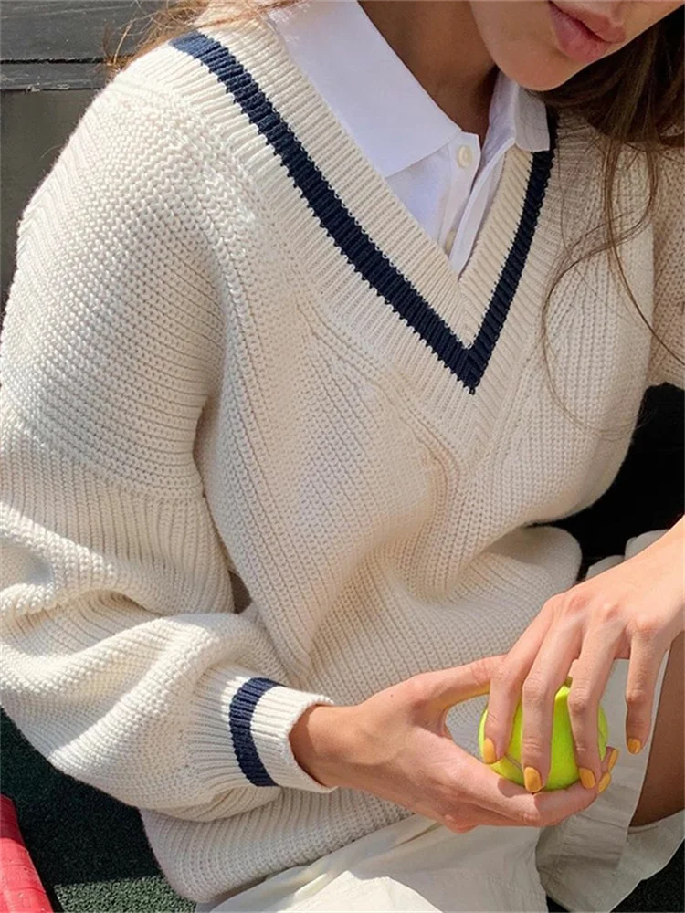 

Fashion 2022 Autumn Long Sleeve Oversize Knitted Pullover Sweater For Women Preppy Style Female V-Neck Casual Loose 90s Sweater