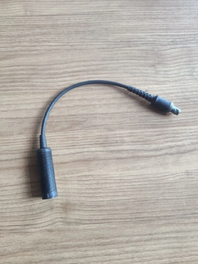 TS TAC-SKY Invisio V60 is compatible with V60 to COMTAC cable and COMTAC I II III military headset