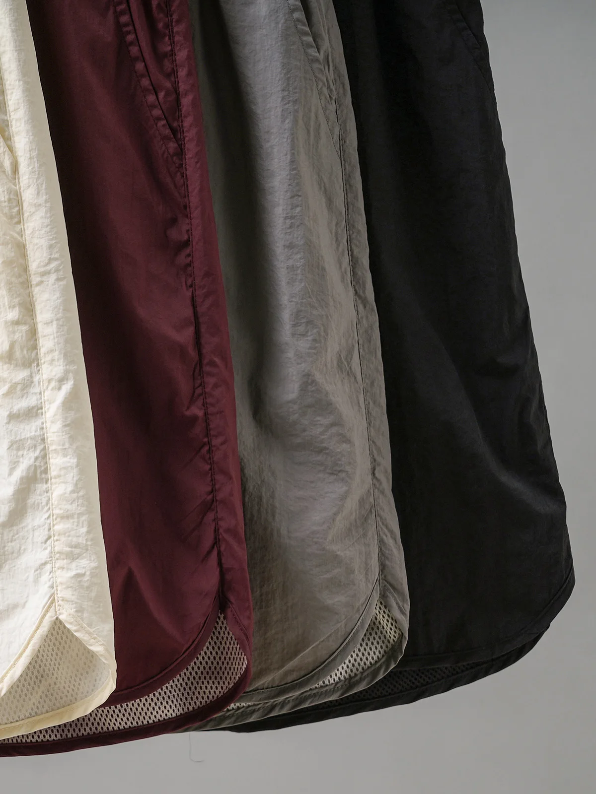 Мужские шорты DUKEEN легкие тонкие летние спортивные стильные свободные модные