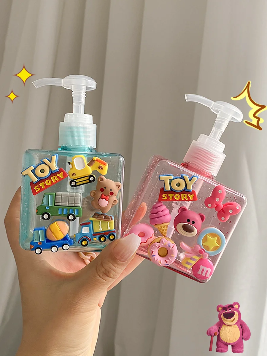 

Sanrio 250Ml Kawaii Cinnamoroll My Melody Pochacco Abs Plastic Dispensed Spray Bottle Anime Travel Portable Pendant Toy for Girl