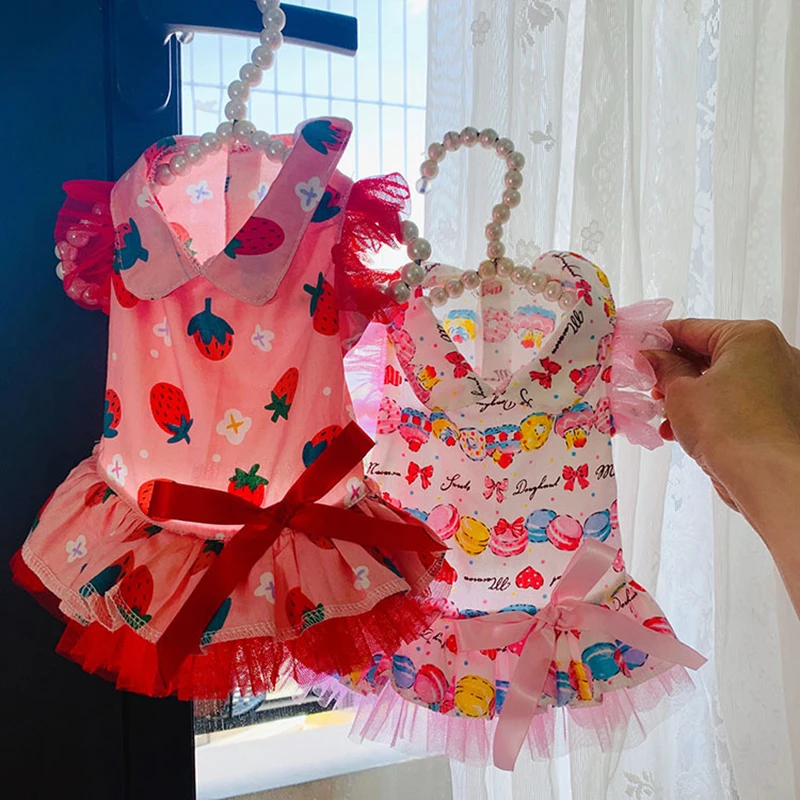 

Cute Dog's Cotton Princess Dress Sweet Strawberry Print Dress Lace Edge Bow Tie Pet Cupcake Dress Dog Skirt Pet Supplies S-XL