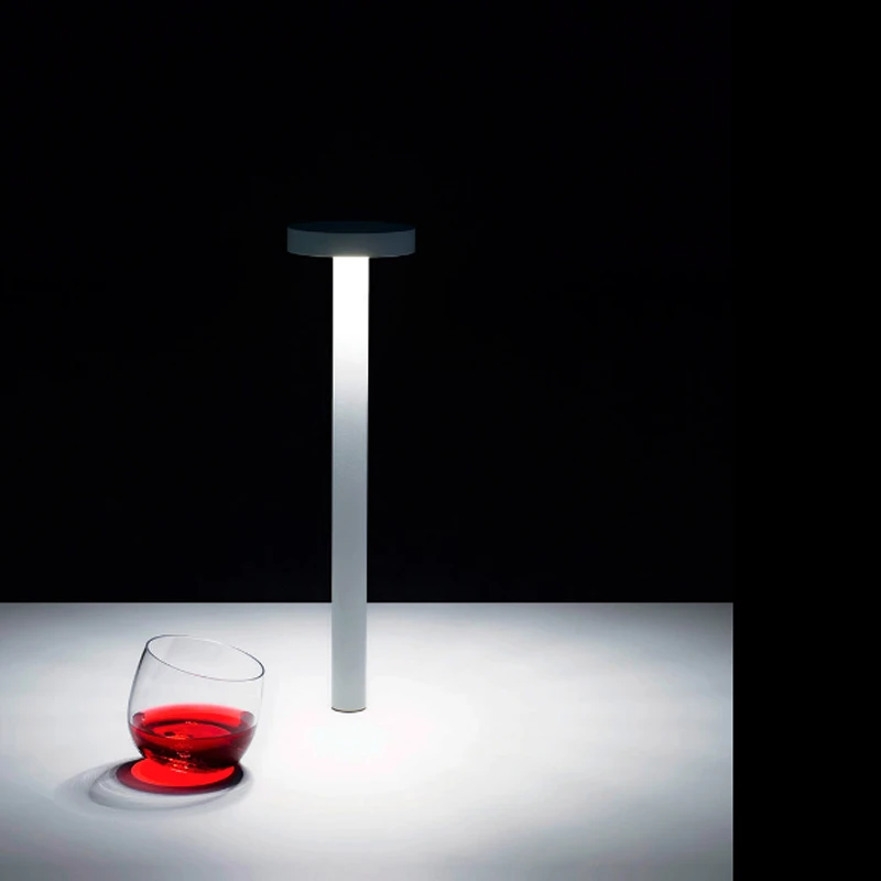 

Итальянский Davide современный Groppi Ресторан романтическая атмосфера минималистичный открытый обеденный стол барная стойка лампа для зарядки