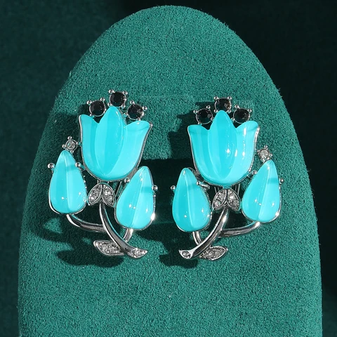 Серебряные серьги LOVE GREEN LIVE GREEN с цветком морского синего тюльпана