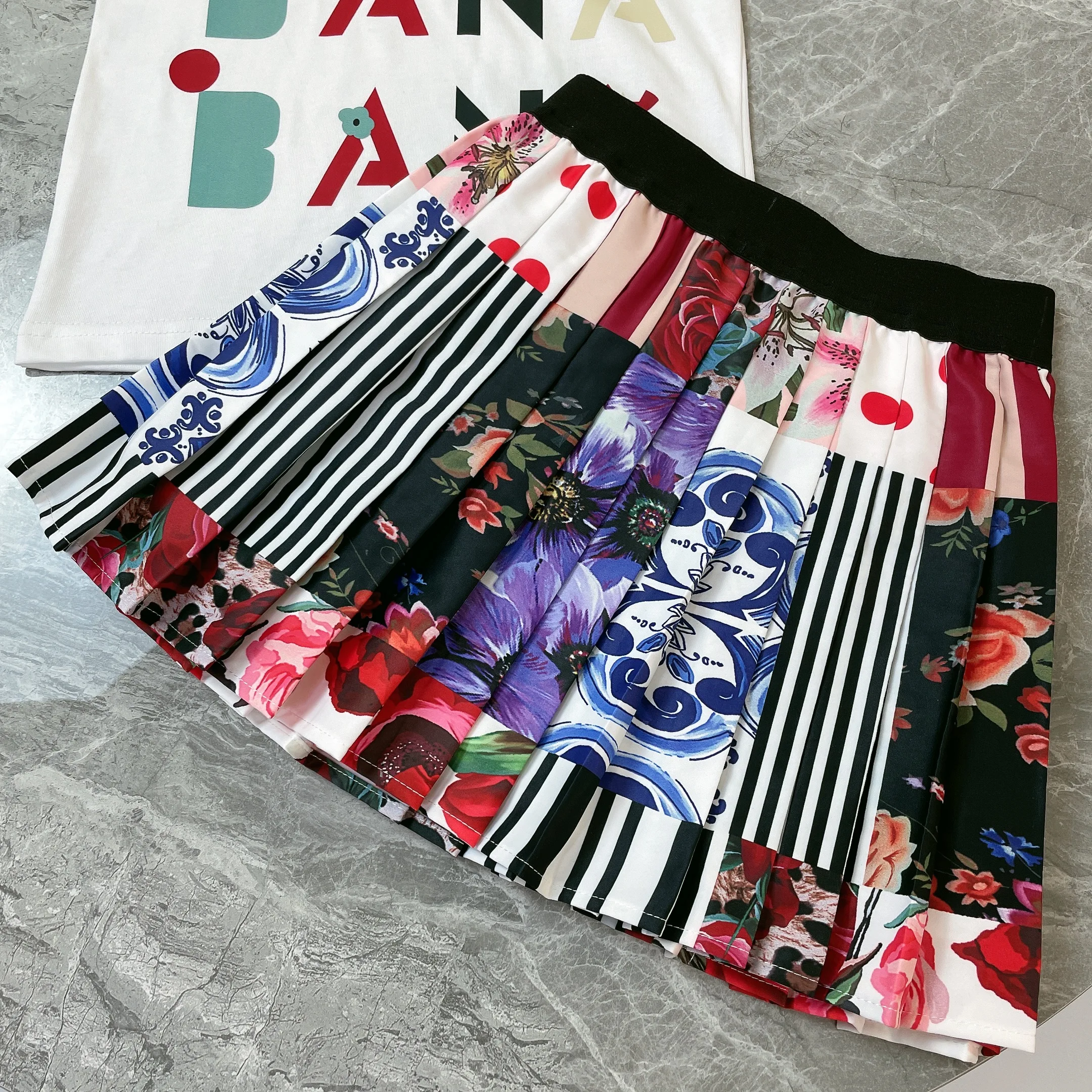 2022 Высококачественная летняя детская одежда на заказ комплект для девочек с