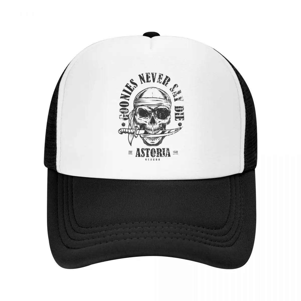 

Goonies Never Say Die Trucker Hat Men Women Adjustable Summer Hats Pirate Skull Baseball Cap Sun Protection Snapback Caps