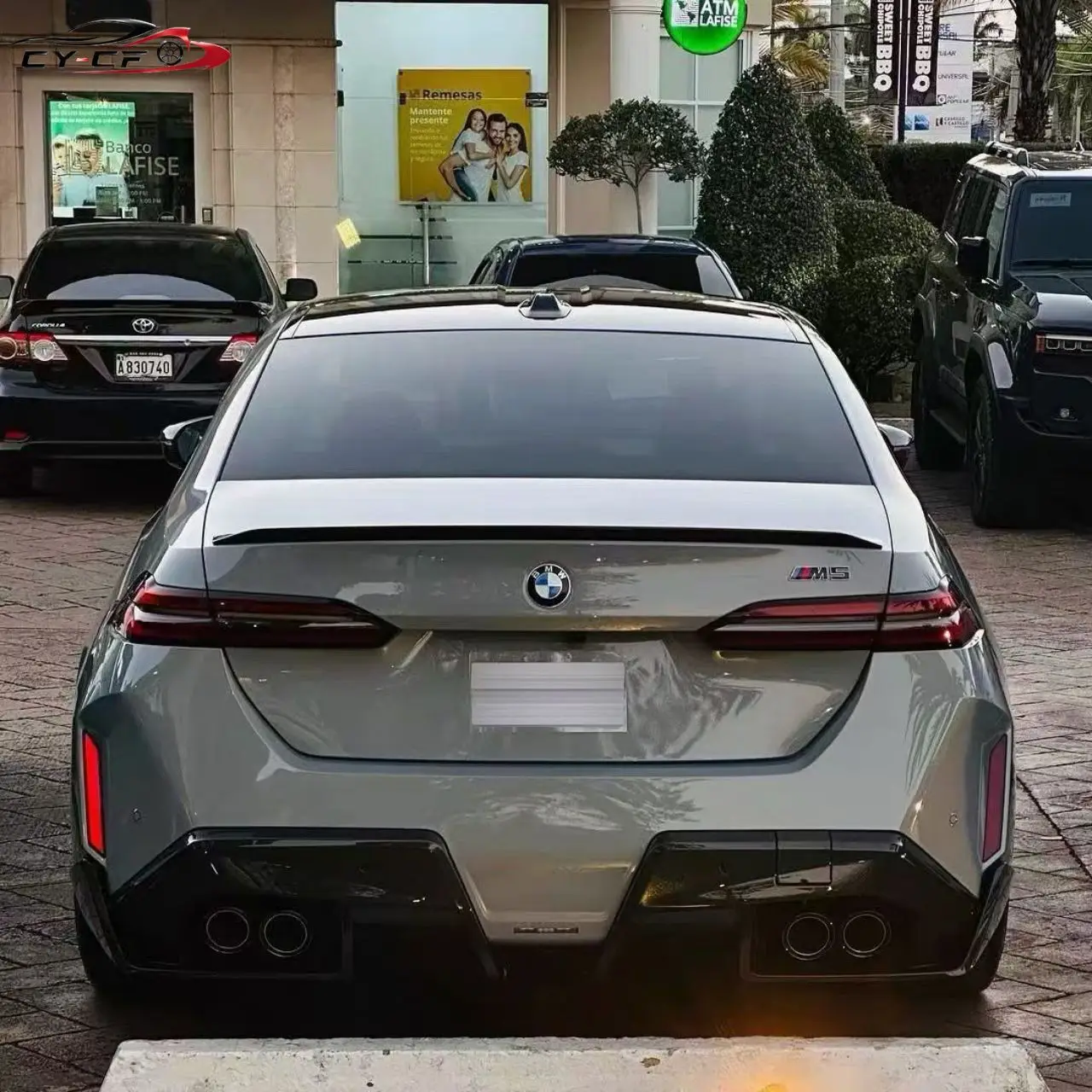 Фото Для BMW 5 серии M5 G90 G99 2025+ Высококачественный задний диффузор/сплиттер из сухого карбона в стиле MP, аксессуары для автомобиля №3