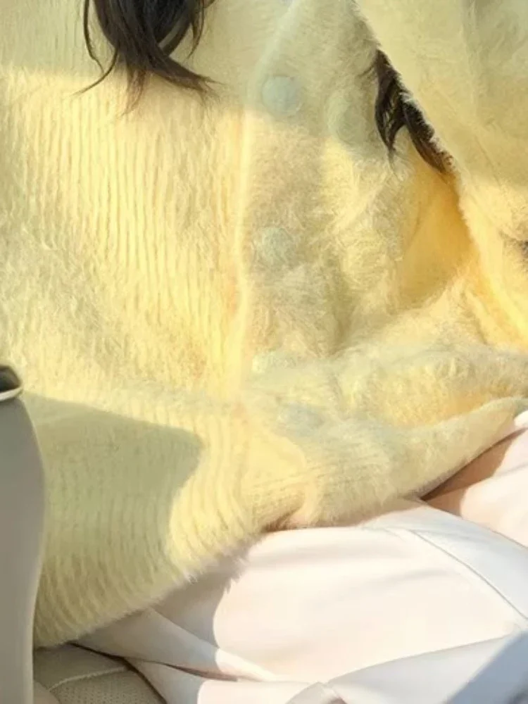 Однотонный кардиган женский осенний мягкий уютный простой повседневный милый