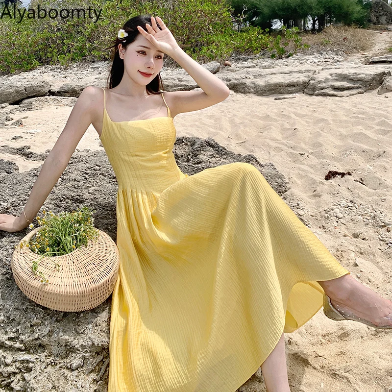 

Летнее женское длинное синее однотонное пляжное платье во французском стиле на бретельках с вырезами и открытой спиной желтое платье без р...