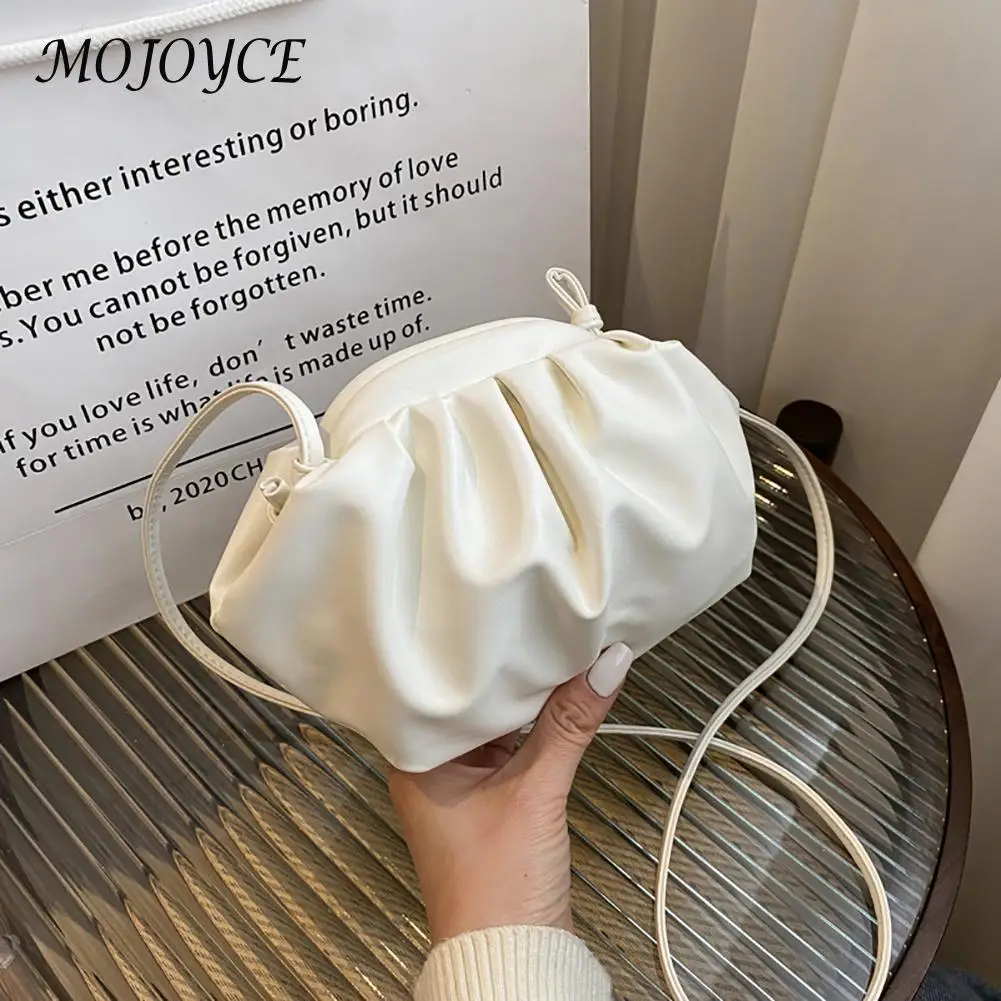 

Fashion Cloud Crossbody Shoulder Bag Solid Color Day Clutch for Women Designer Messenger Pouch Clip Bag Female Bolsa Handbags
