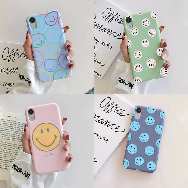 

FHNBLJ Fashion Cute Colorful Smile Phone Case Soft Solid Color for iphone 11 12 13 mini pro max 7 8 plus 6 6s x xs max xr Capa