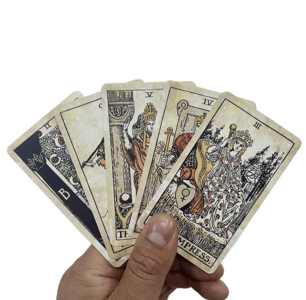 Винтажные карты tarot в металлической жестяной коробке 10 см * 6 настольные игры с