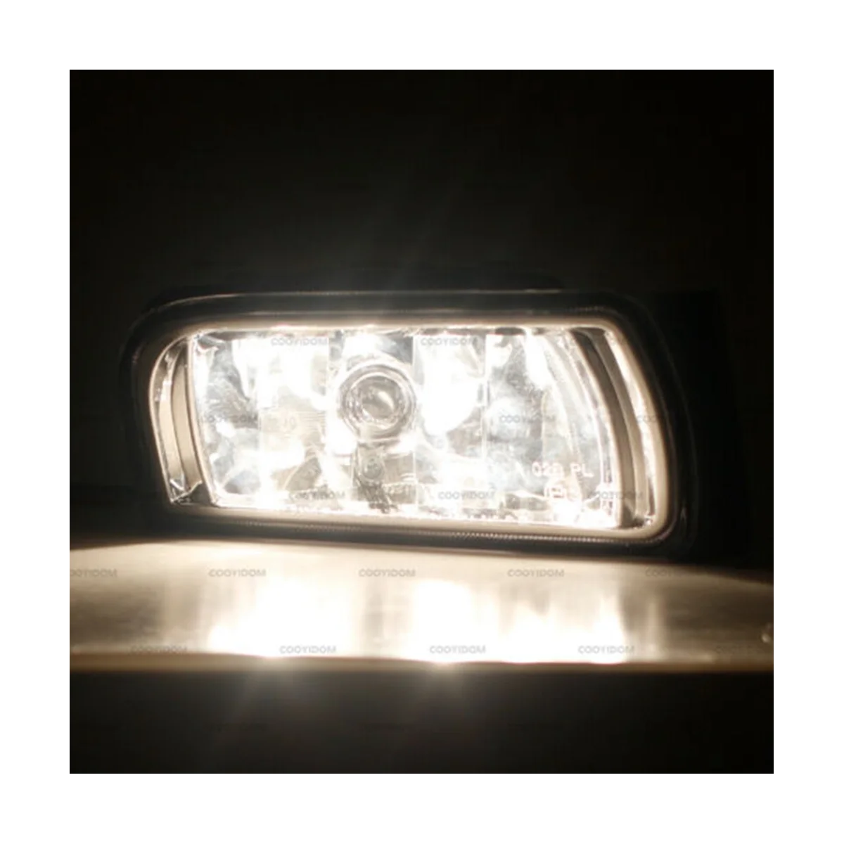 Противотуманные фары для правого переднего бампера автомобиля противотуманные