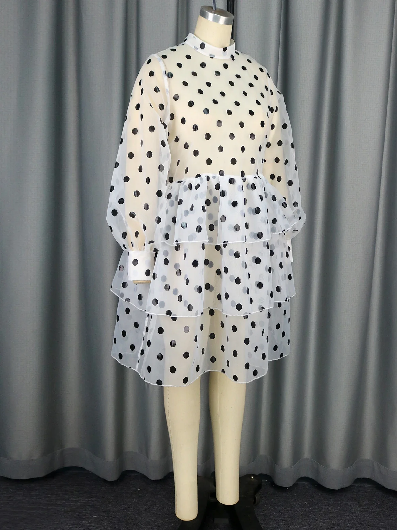 Женское платье в горошек ONTINVA прозрачное большого размера с высоким воротником и