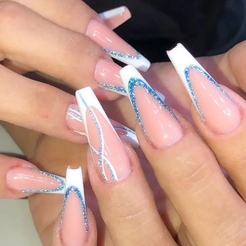 Гель-лак для ногтей полуперманентный синего цвета |