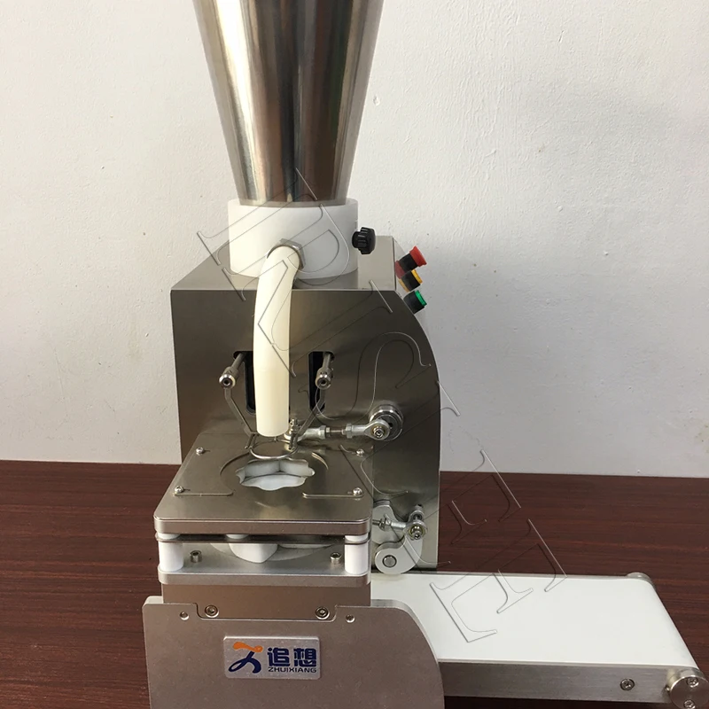 Полуавтоматическая машина для изготовления булочек с начинкой на пару Momo супных