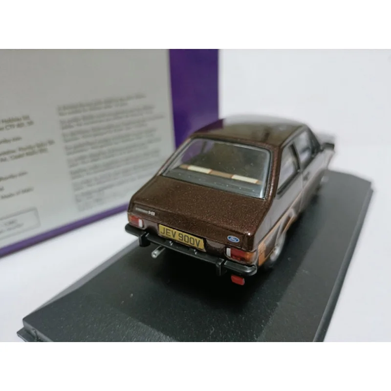 Модель автомобиля из сплава 1:43 для Ford Escort MKII 1979