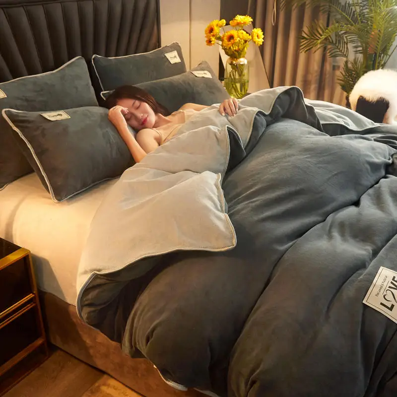 

Winter Plush Duvet Cover Soft Warm Velvet Double Bed Bedrooms Couple Bed Quilt Cover Twin Nordic Covers for Bed of 150 220x240