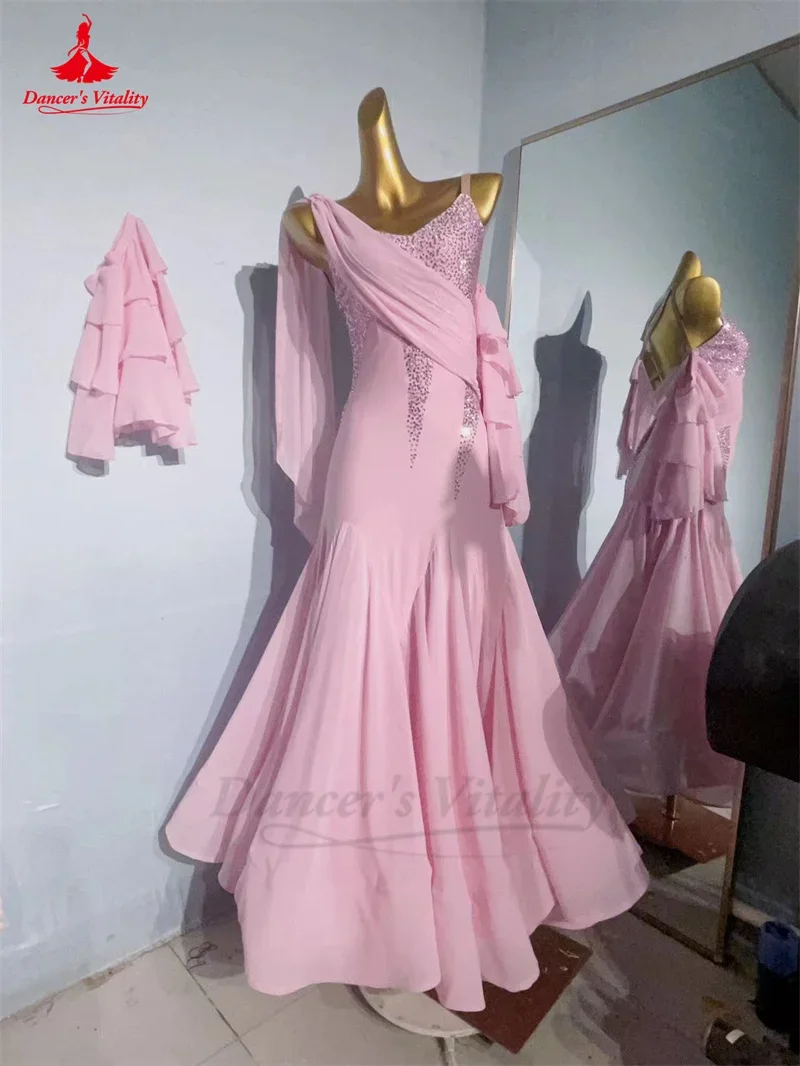 Стандартные Бальные платья для женщин Индивидуальный размер Вальс Модер Одежда