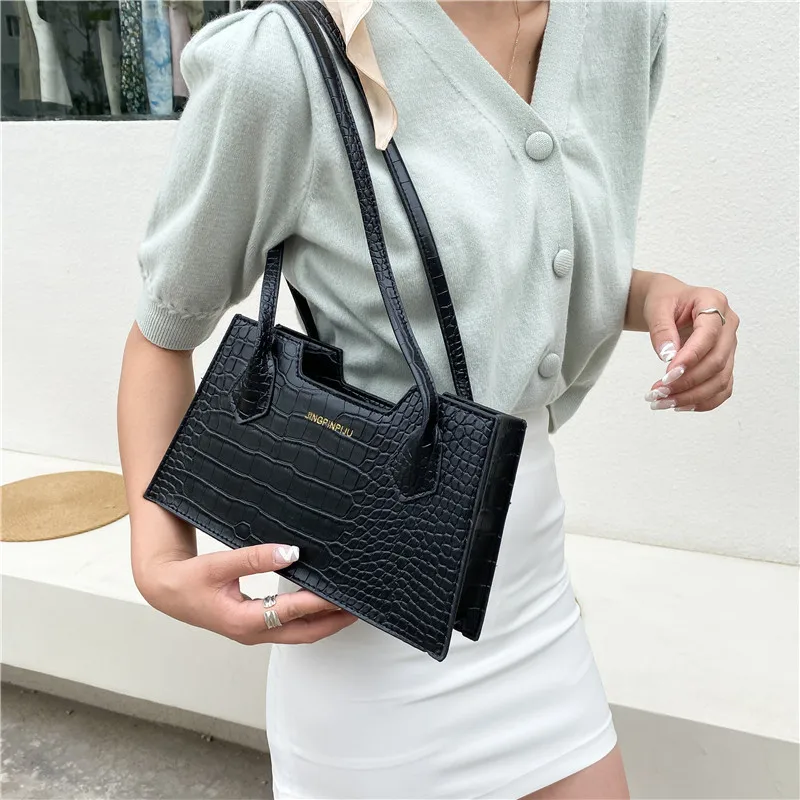 

Retro Hand Purification Color Small Square Bag Simple Casual Female Bag New Style Single Shoulder Bag