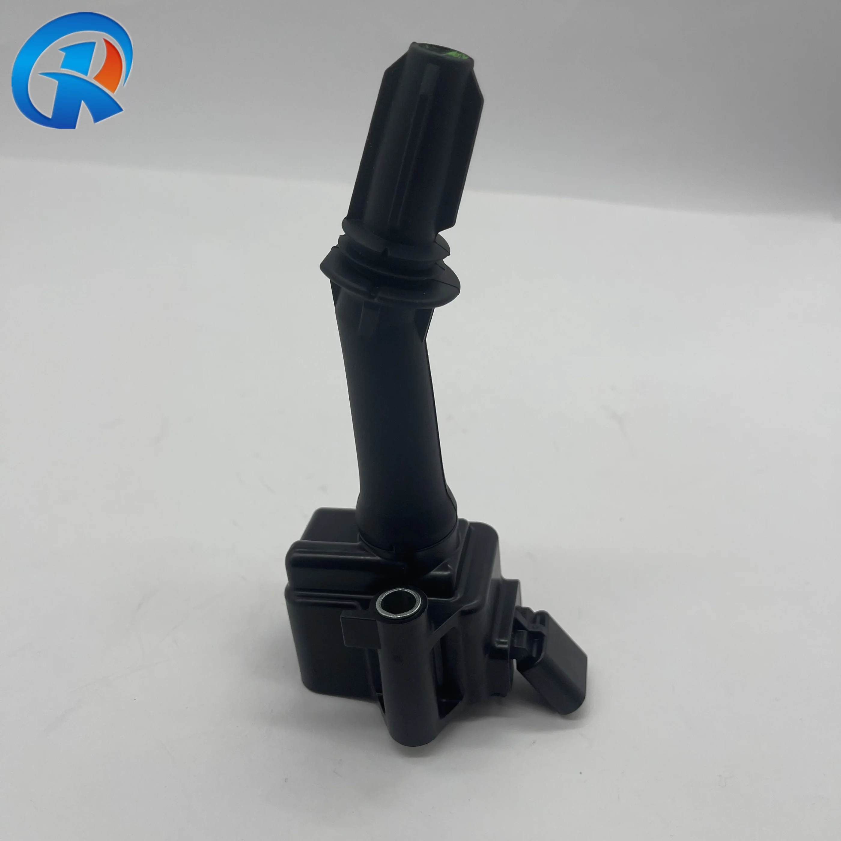 Высококачественная Катушка зажигания для BUICK ENCORE 2017 CHEVROLET CRUZE 2016 2018 2019 MALIBU VOLT 12635672