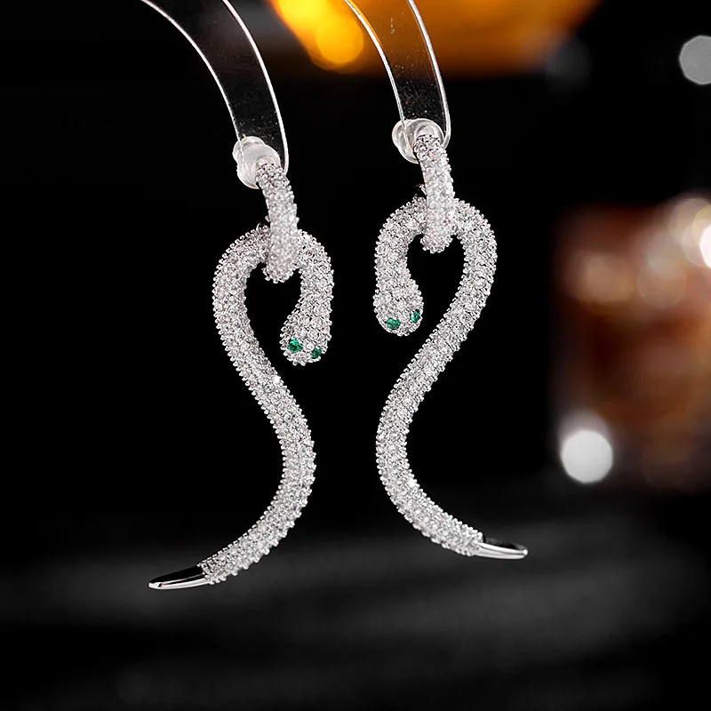 

New Long Tassel Full Rhinestone Snake Big Dangle Earings Women Fashion Jewelry Luxury Party Dress Statement Earrings Accessories