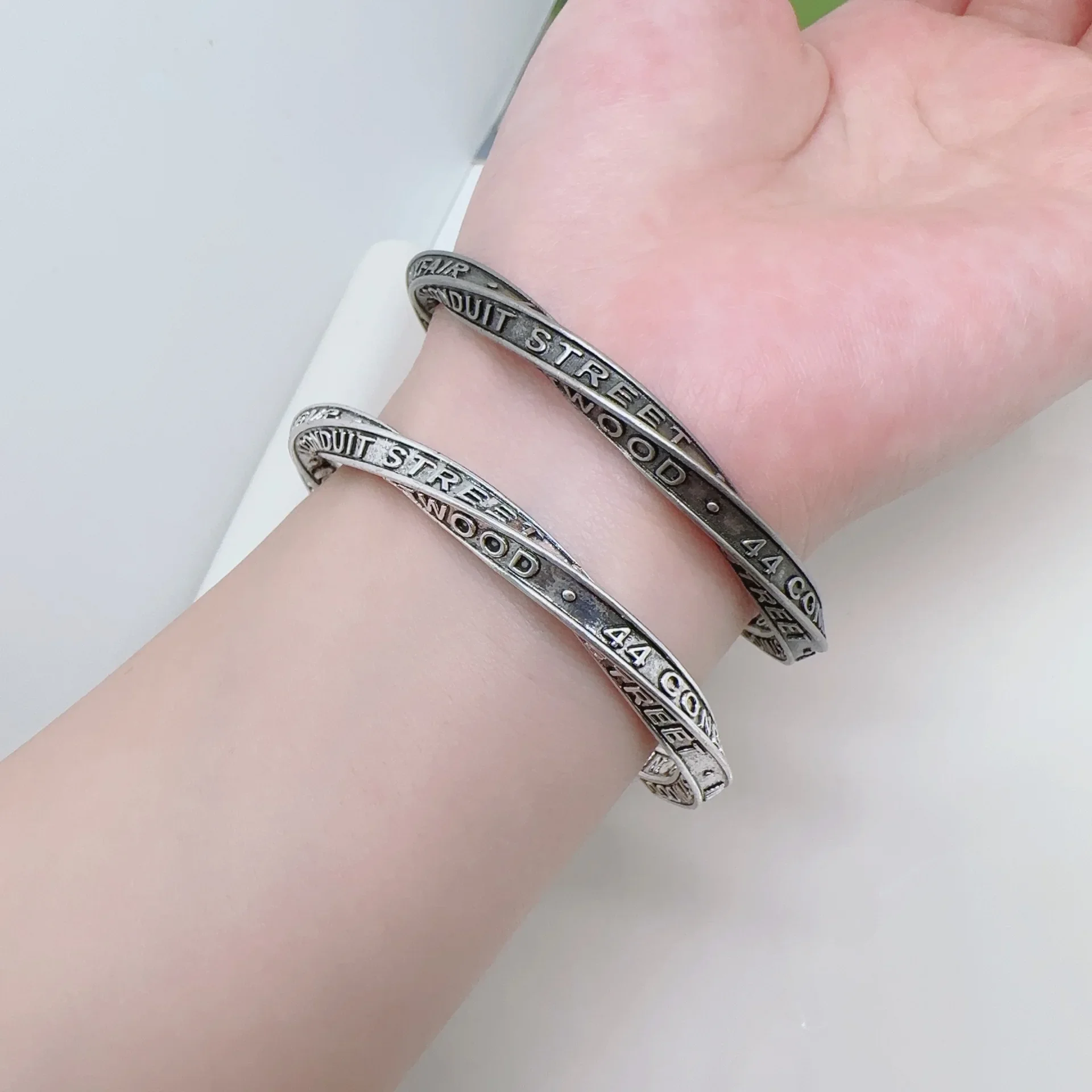 Уникальный поворотный Топ Племенной Стиль Mohawk браслет винтажный модный