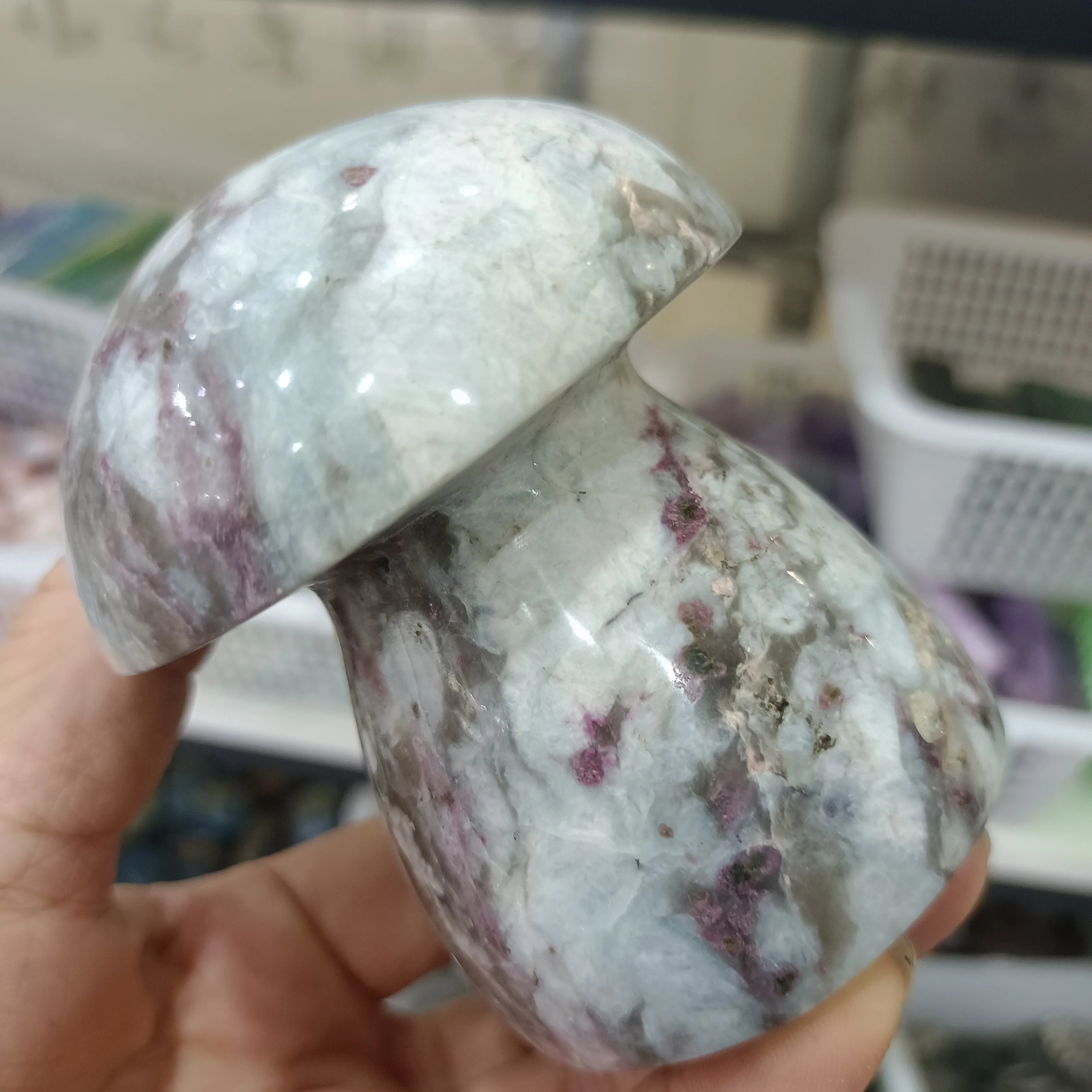

NATURAL PLUM TOURMALINE STONE HAND CARVED MUSHROOM CRYSTAL HEALING ORNAMENT