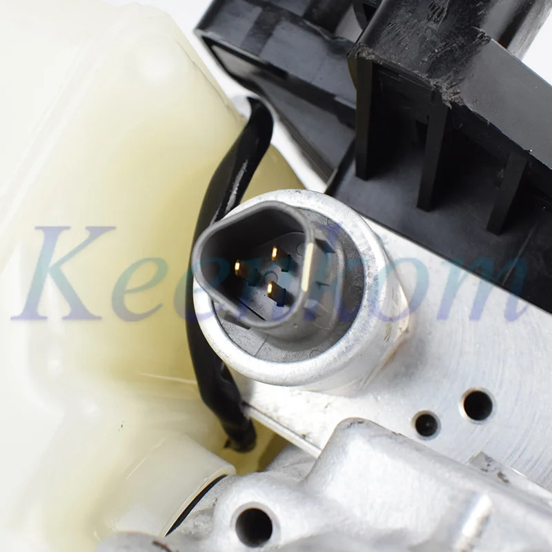 Рисунок 5 - Усилитель электромотора MR977461