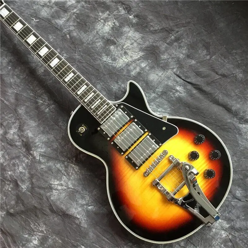 

Горячая распродажа электрическая гитара с искусственной древесиной с 3 пикапами