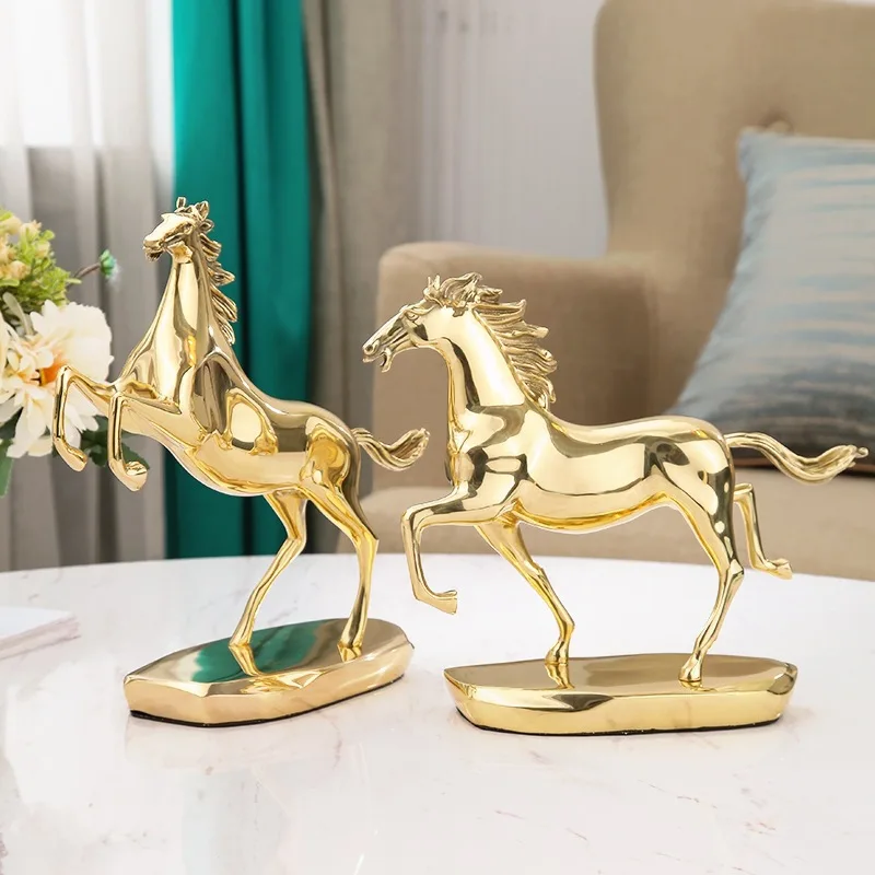 Золотая лошадь из латуни, фигурка из меди, украшение для дома, орнамент для стола, скульптура, коллекционный предмет, золотое покрытие, подарок.
