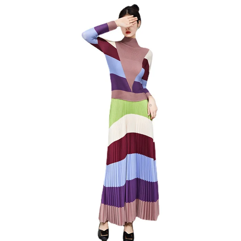 Женский плиссированный комплект из футболки с длинным рукавом и свободной юбки