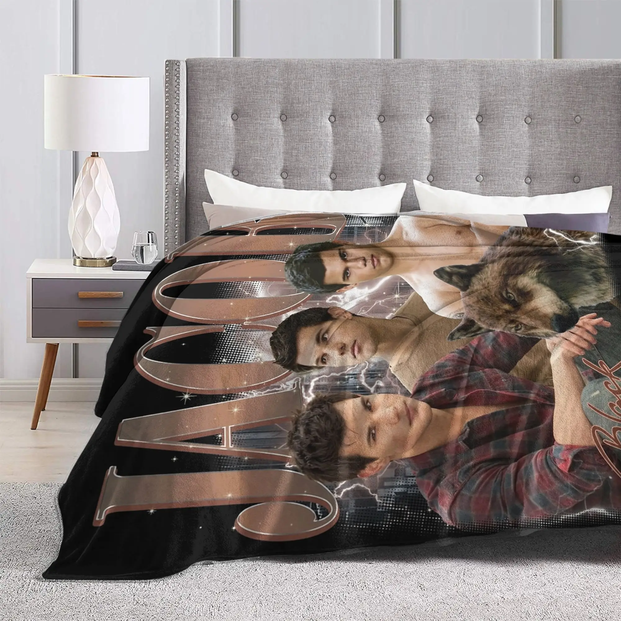 Фото Плед Jacob Black Twilight Bootleg из кораллового флиса, плюшевый, декоративный, теплый, для дома и спальни, тонкое плюшевое одеяло №4
