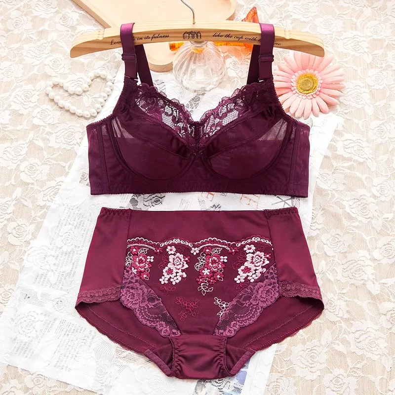 Женский комплект нижнего белья с чашками пуш-ап пикантный бюстгальтер вышивкой
