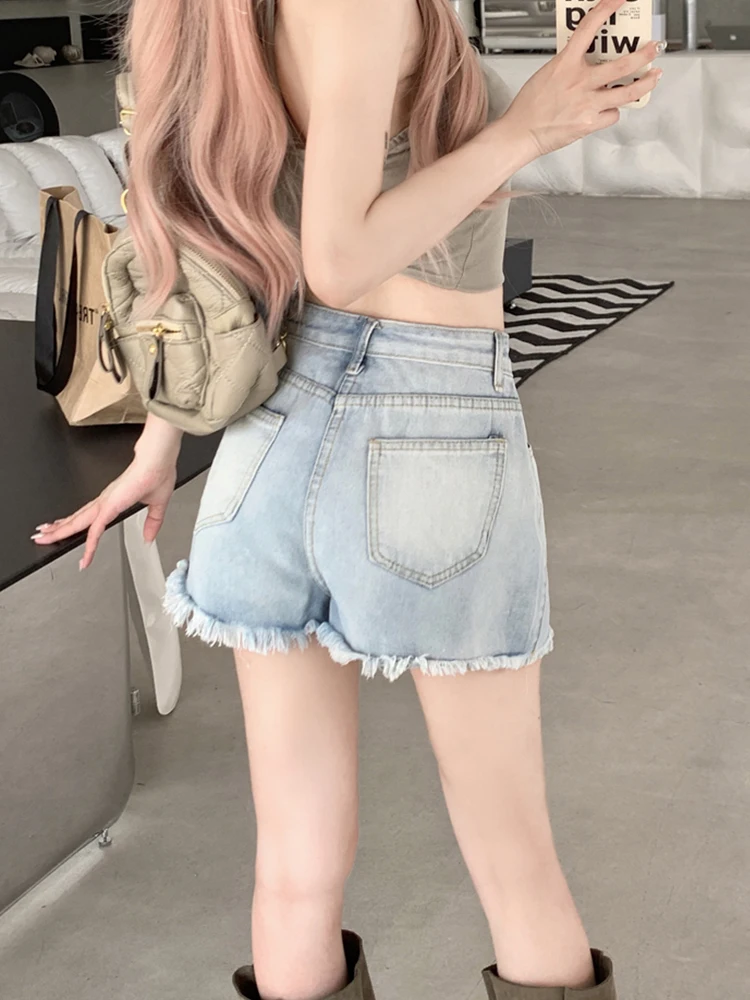 Streetwear Female High Waist Raw Hem Loose Denim Shorts Spring Summer Women Button Retro Frayed Jeans Shorts Bottoms
