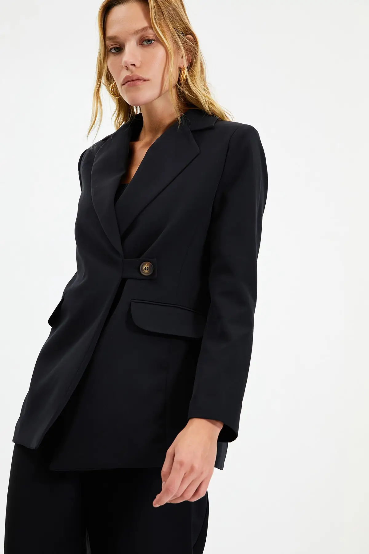 

Трендовые карманные детали Ceket TWOAW22CE0360