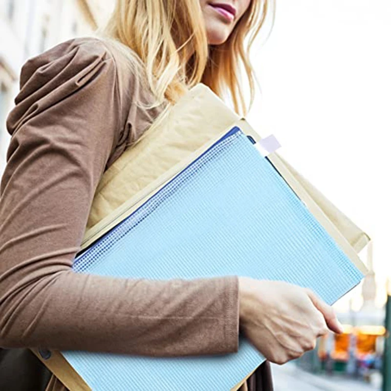 Рисунок 4 - Пластиковый мешок для документов A4 + A5 + A6