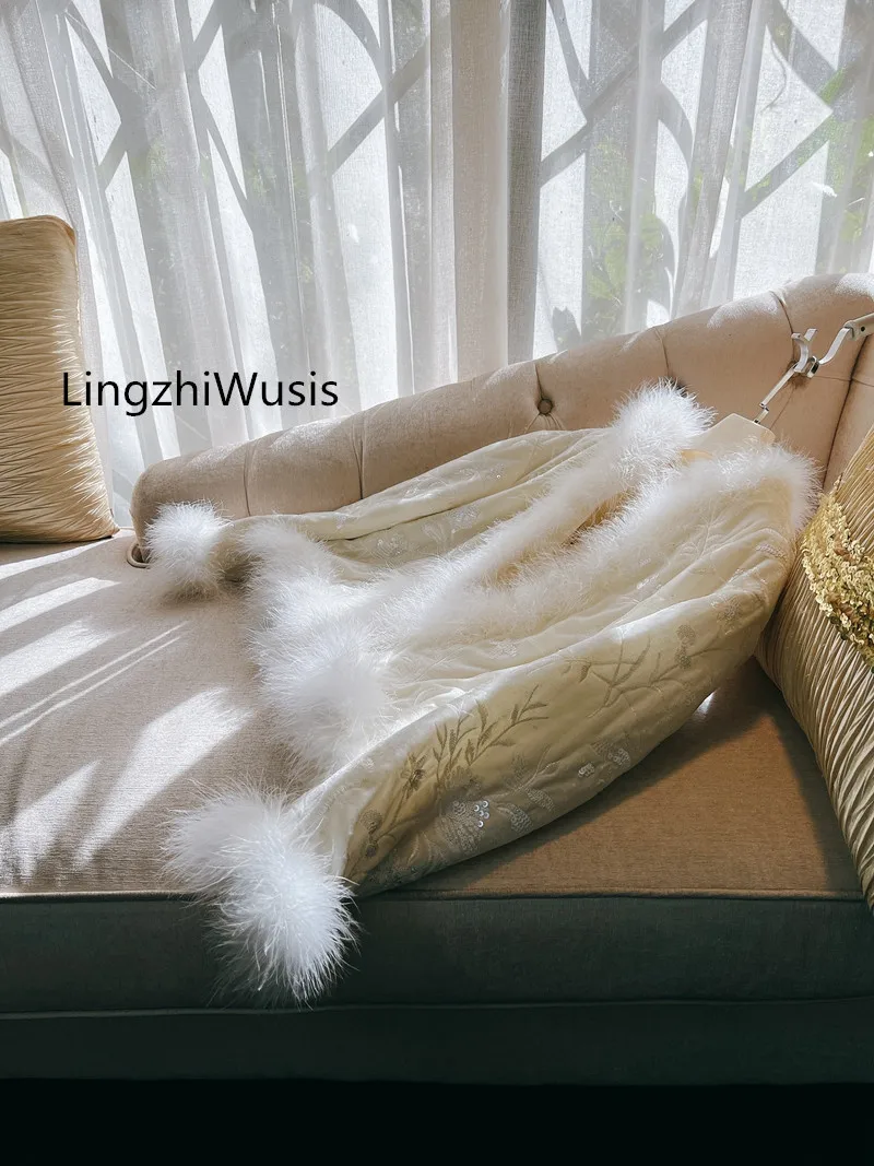 LingzhiWusis роскошный меховой воротник блестки вышивка пальто бархатный топ в