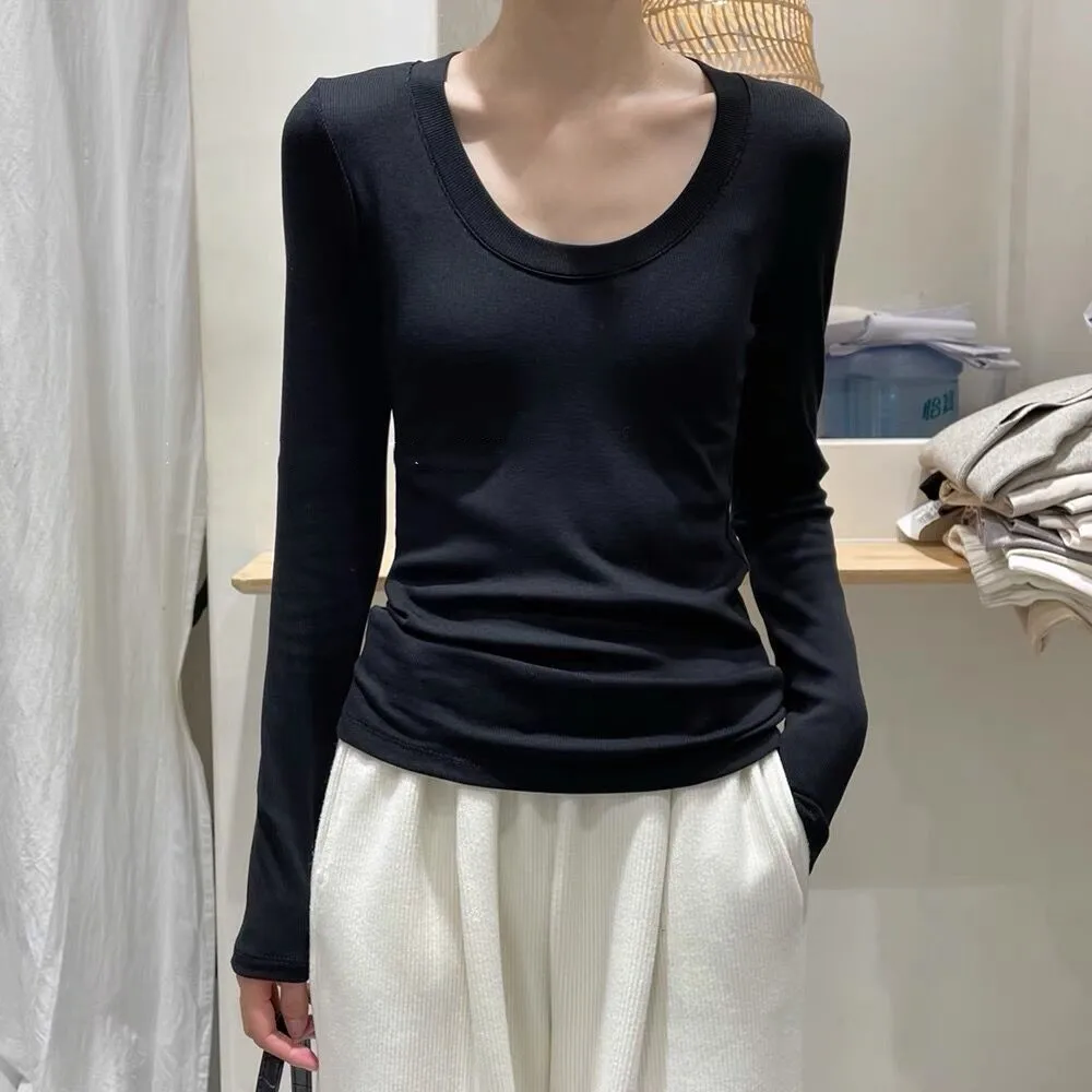 

Простая футболка с длинным рукавом и U-образным вырезом, женский весенний Топ 2023 в иностранном стиле, облегающая приталенная рубашка с низким вырезом