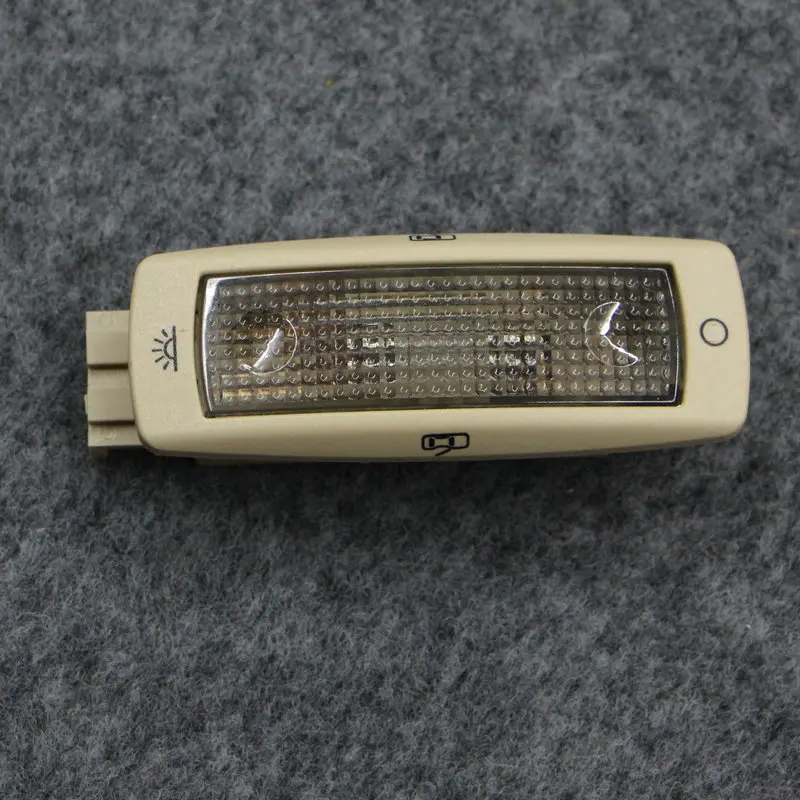 

1 * шт. Подходит для Passat B5, Tiguan, Bora, Golf 4, MK4, задний потолочный светильник для чтения, потолочный светильник 3B0 947 291 3B0947291