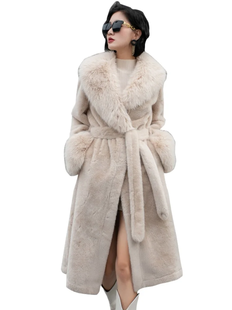 Внешняя торговля Италия Оригинальный одиночный экспорт Отрежьте бирку из меха