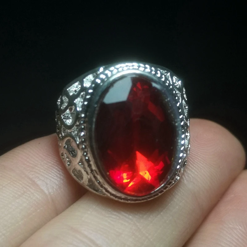 

Chinese Tibet Silver Carving inlay jewelry Ring Trinket gift Collection