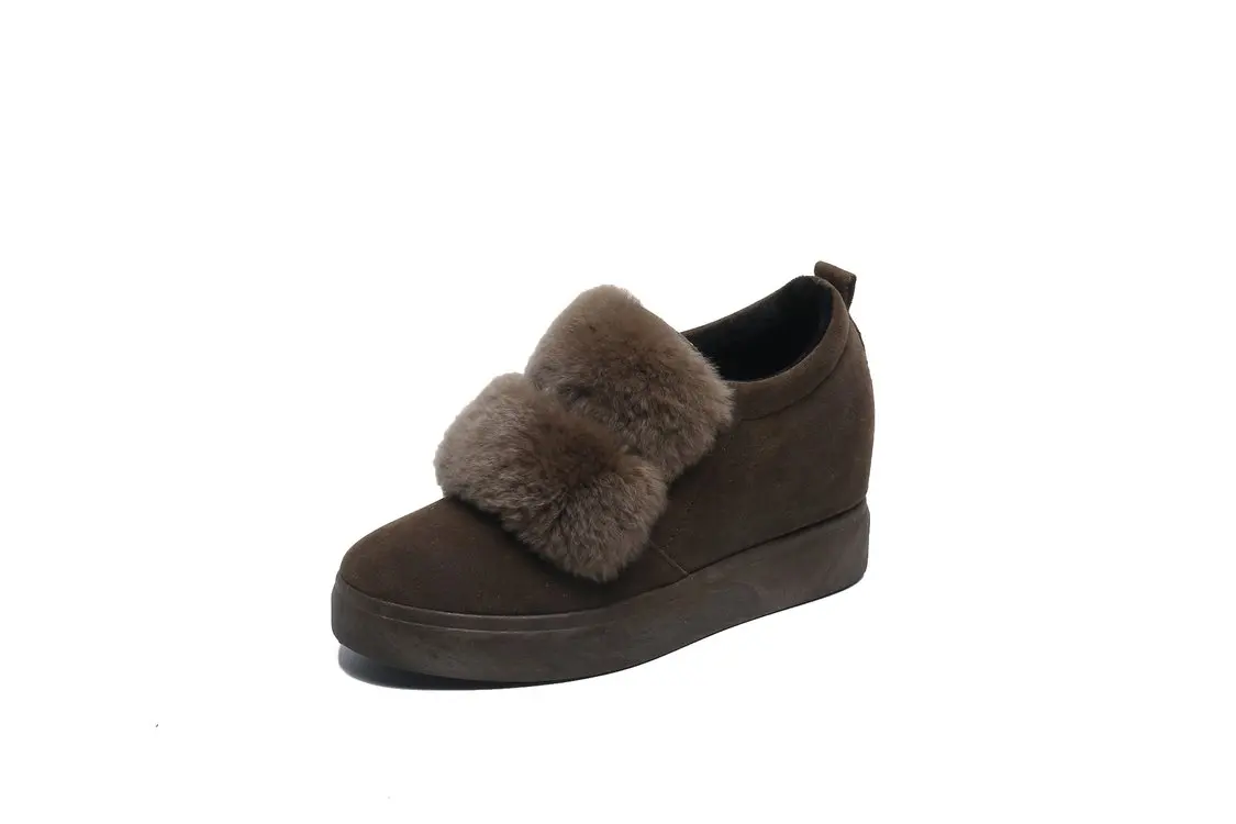 

Зимняя женская обувь, меховые слипоны, увеличивающие рост лоферы, на танкетке из искусственного меха, женские плюшевые Мокасины, модная диз...