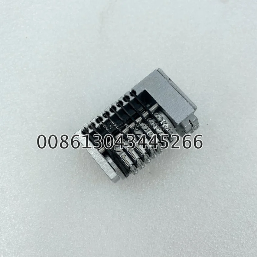 

Буквенный пресс, цифровальная машина 4x9, обратная цифра 5-7, готический шрифт для мельницы, коробка с номером машины с номером 5-7, выслан