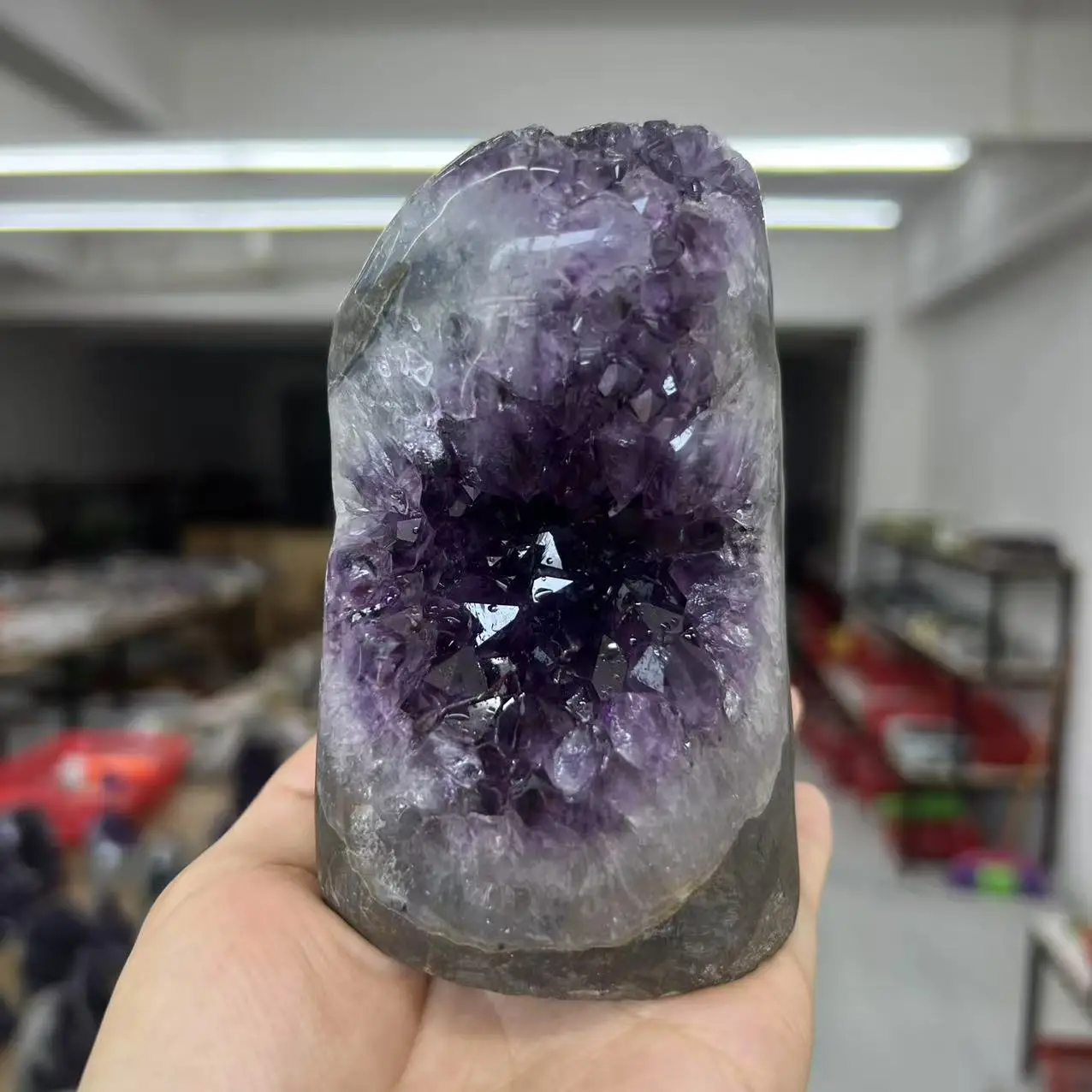 

Кристалл аметист Уругвай фэншуй ACSDVOCATE