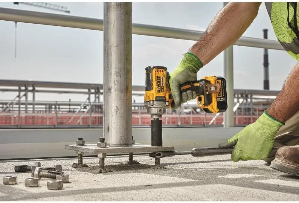 Ударный гайковерт DEWALT 20 В MAX XR беспроводной 1/2 дюйма с наковальней фиксирующим