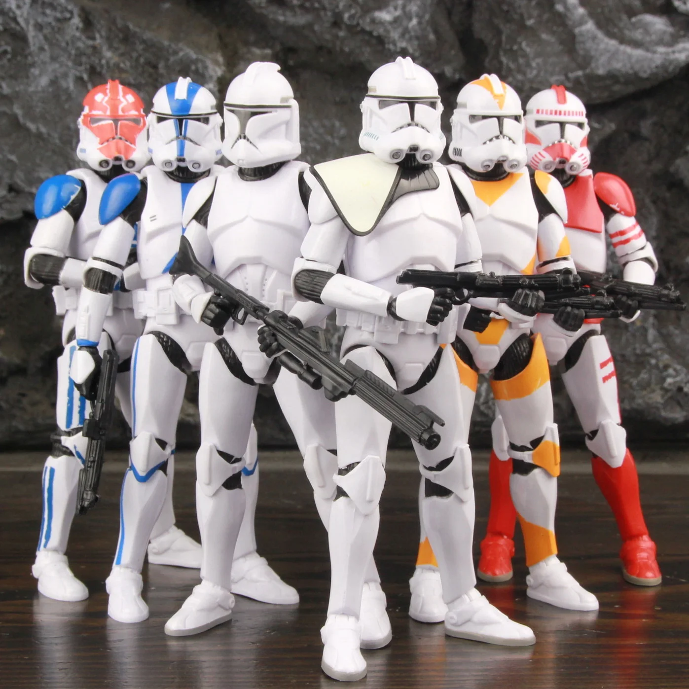 

Экшн-фигурка Звездная атака солдата клона 501st 212th Shock 6 дюймов 332nd Asohka Clonetrooper этап 2 эпизод II Игрушечная модель