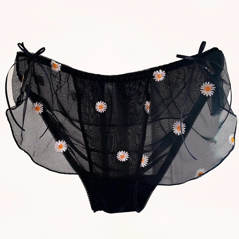 

Women Sexy Lace Panty Daisy Embroidery Underwear Women Low Rise Panties Female Sexy Lingerie Cotton Gusset Brief Cute Panties